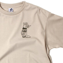 Load image into Gallery viewer, AW Robot Girl (Guys Tee)
