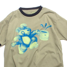 Load image into Gallery viewer, ARTWORK x FROILAN CALAYAG Bear Tea (Guys Tee)
