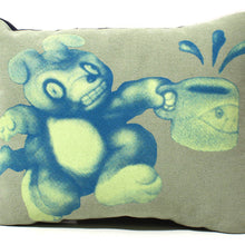 Load image into Gallery viewer, ARTWORK x FROILAN CALAYAG Bear Tea (Throw Pillow)
