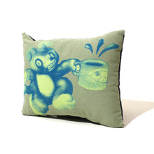 Load image into Gallery viewer, ARTWORK x FROILAN CALAYAG Bear Tea (Throw Pillow)

