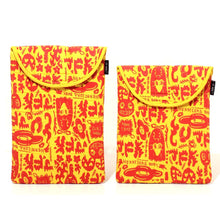 Load image into Gallery viewer, JFK Yellow (Artwork x Jellyfish Kisses 13&quot; or 15&quot; Laptop Sleeves)
