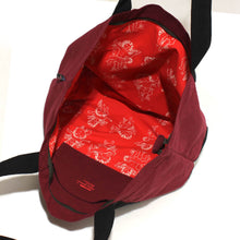 Load image into Gallery viewer, "Tapik Sa Balikat 1" Artwork x Doktor Karayom (Tote Bag)
