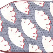 Load image into Gallery viewer, Gyoza (Coin Purse)
